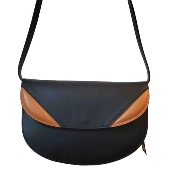 NWT Valentina Fiore Italian Black and Brown Leather Crossbody - Picture 3 of 16